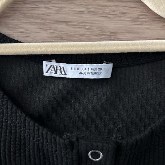 Black Zara Tank Crop Top - Picture 3 of 3